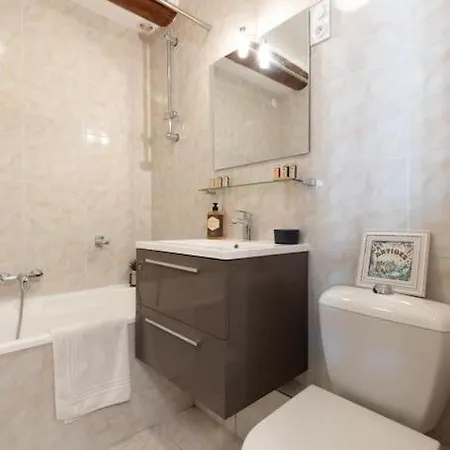 La Paia - Brand New Flat 3 Guests Old Town 5 Min. From Daire