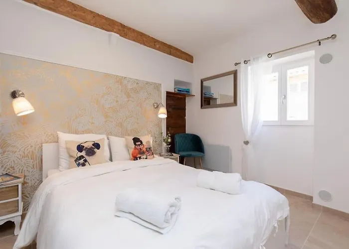 La Paia - Brand New Flat 3 Guests Old Town 5 Min. From דירה *