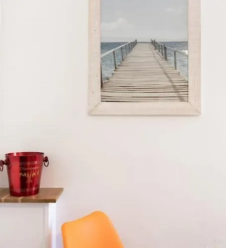 La Paia - Brand New Flat 3 Guests Old Town 5 Min. From Antibes